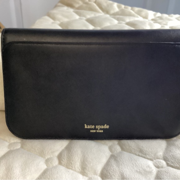 Kate Spade extra large bifold snappy wallet in black and pink leather in EUC - Picture 2 of 7